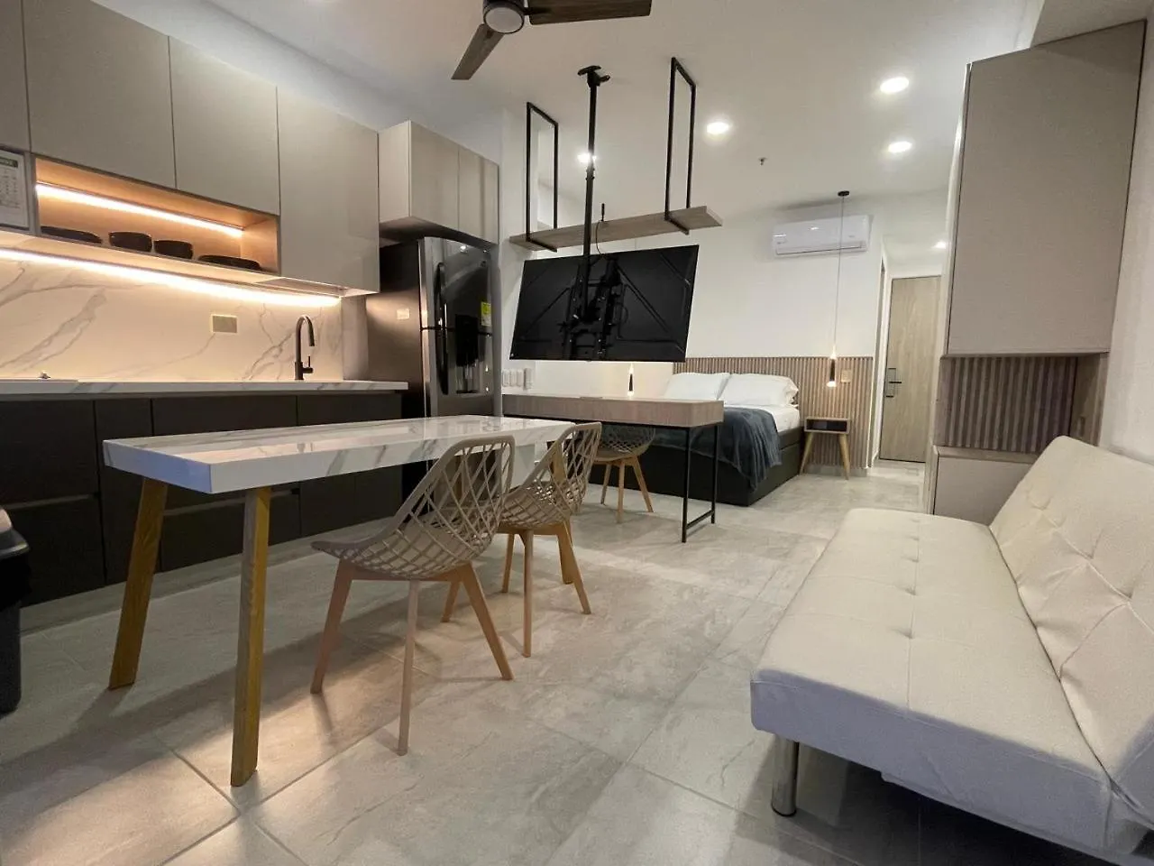 Cartagena Beach Apartasuites Apartment